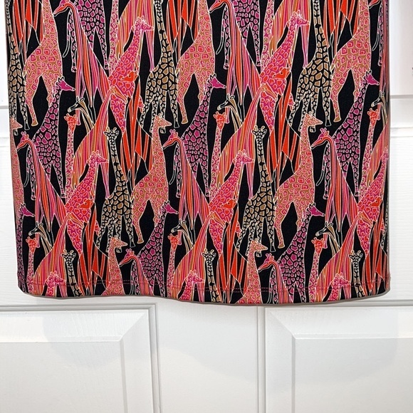 JB by Julie Brown Giraffe Long Sleeve Shift Dress Size Small Pink Black - Picture 8 of 12
